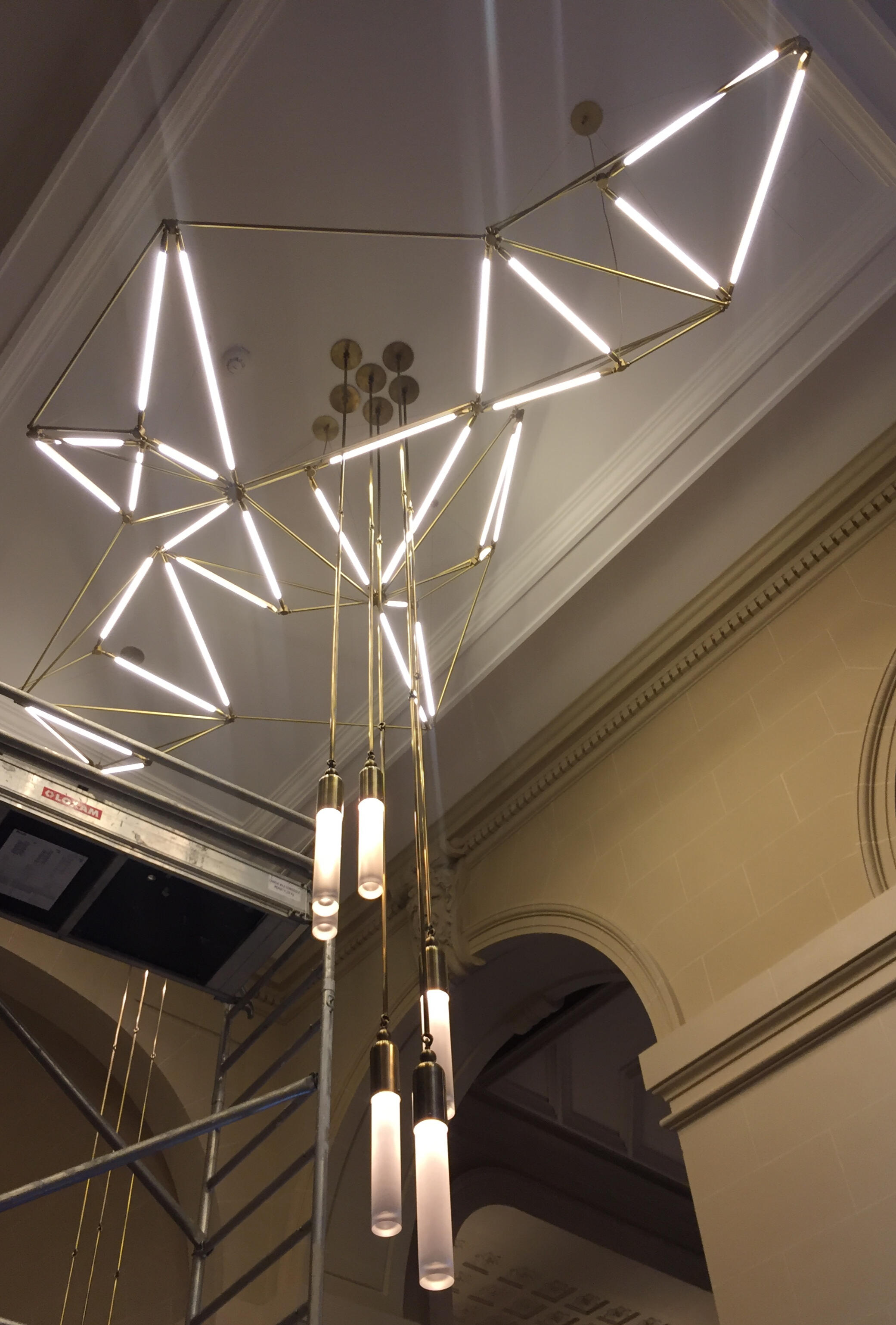 Bespoke version of the SHY system designed with Bec Brittain in NYC, combined with TASSEL